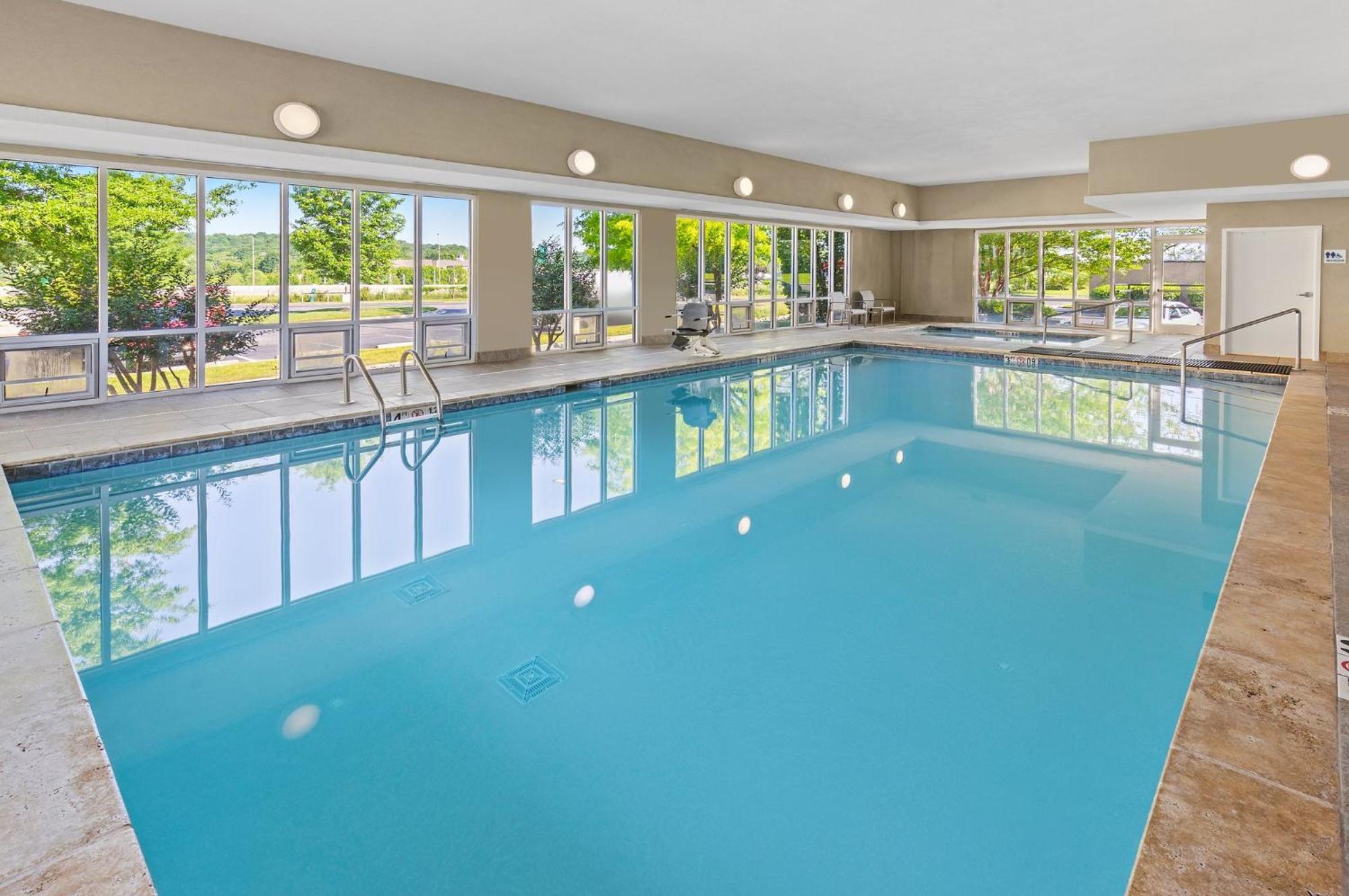 Holiday Inn Express Hotel & Suites Ooltewah Springs - Chattanooga By Ihg Екстер'єр фото